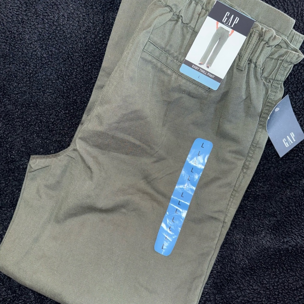GAP Pants - Picture 2 of 6